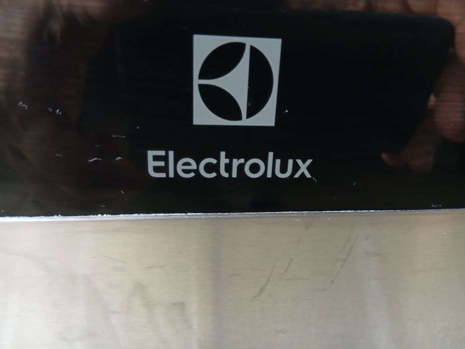 Aragaz Electrolux EKG61185OX, Aprindere electrica, grill,rotisor 60 cm