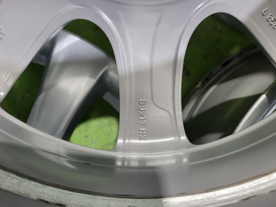 17 5x120 Bmw F30 E90 лети джанти 5х120