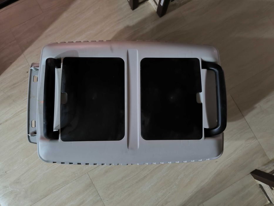 Транспортна клетка за животно