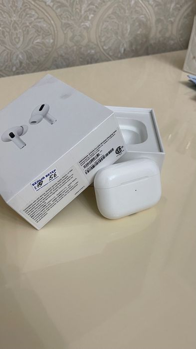 Продам AirPods Pro