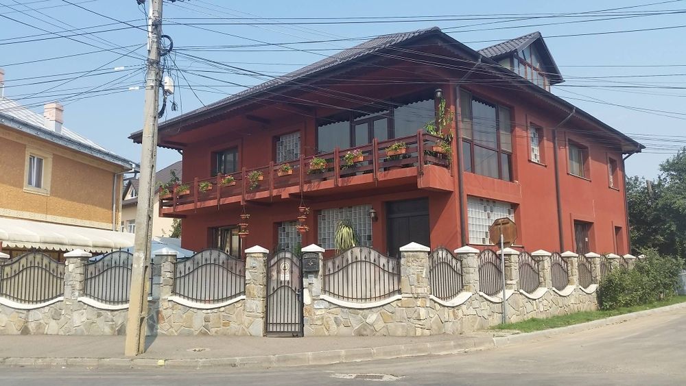 Vila în Piatra-Neamt, cu preluare Chiriasi