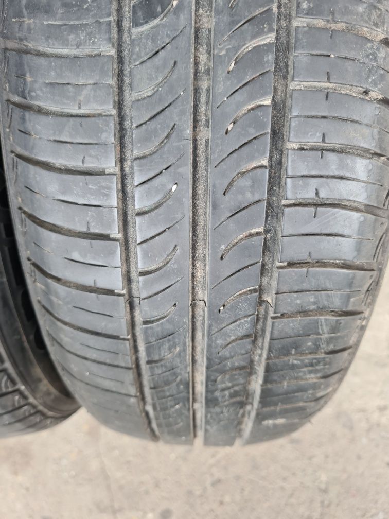 2 бр. летни гуми 165/60/14 Hankook 5,5 mm DOT 4409