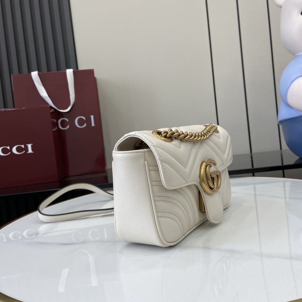 Geanta gucci marmont stoc