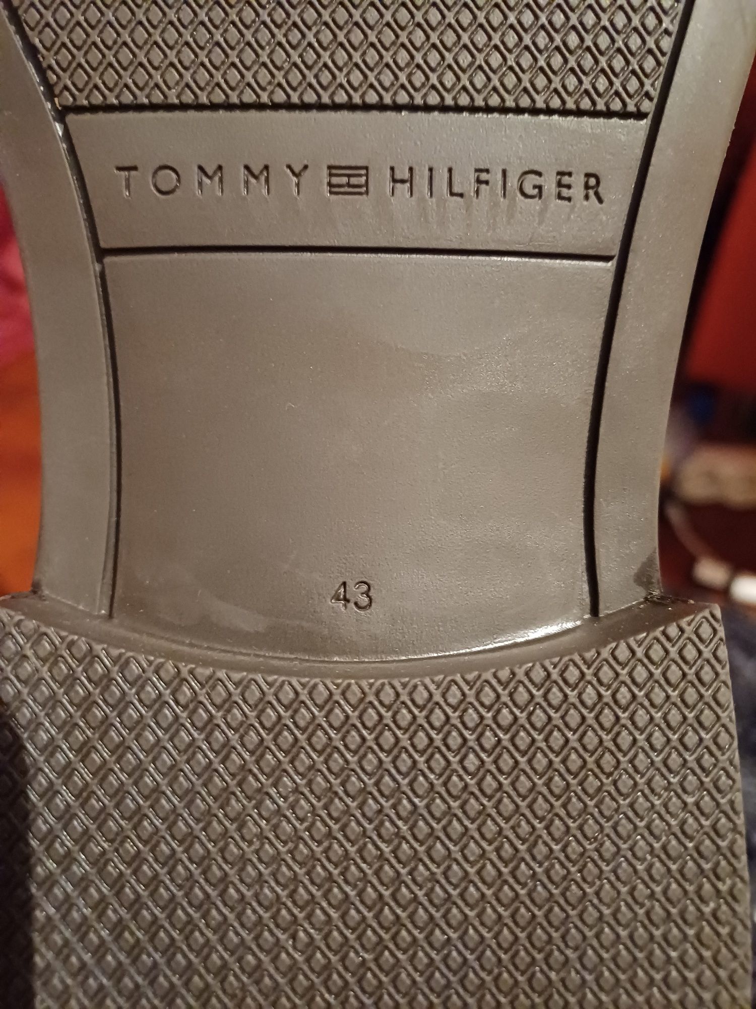 Ghete Tommy Hilfiger 43