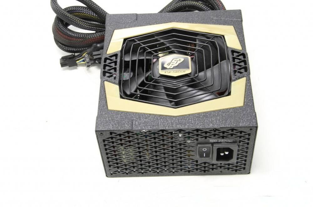Sursa 650W 80+ Gold