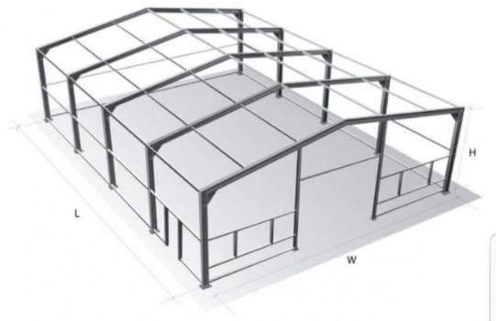 Hala pe structura din metal din IPE învelită cu panouri sandwich,tabla