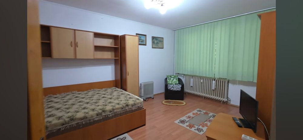 Garsoniera cf 1 de închiriat Brâncoveanu