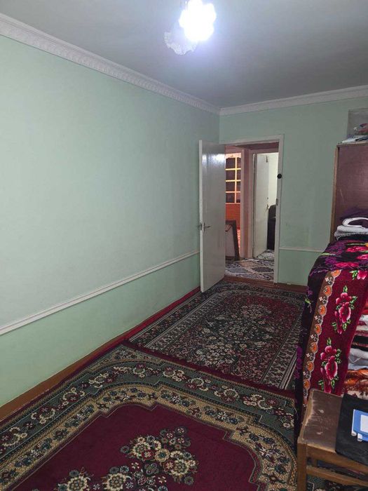 4 хонали квартира сотилади, 3 этаж, 80 кв.м.