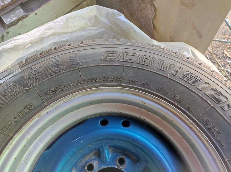 Шины+диски бу в отличном состоянии