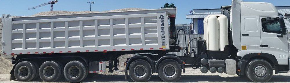 СОТИЛАДИ 
HOWO A7 Sinotruk комплект 
2022 йил
Прицеп 60 тонна 
Проб