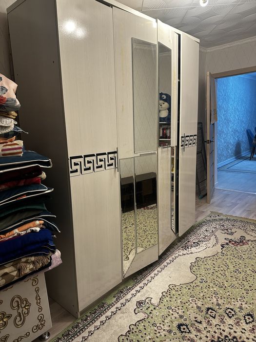 Шкаф для одежды шкафчик