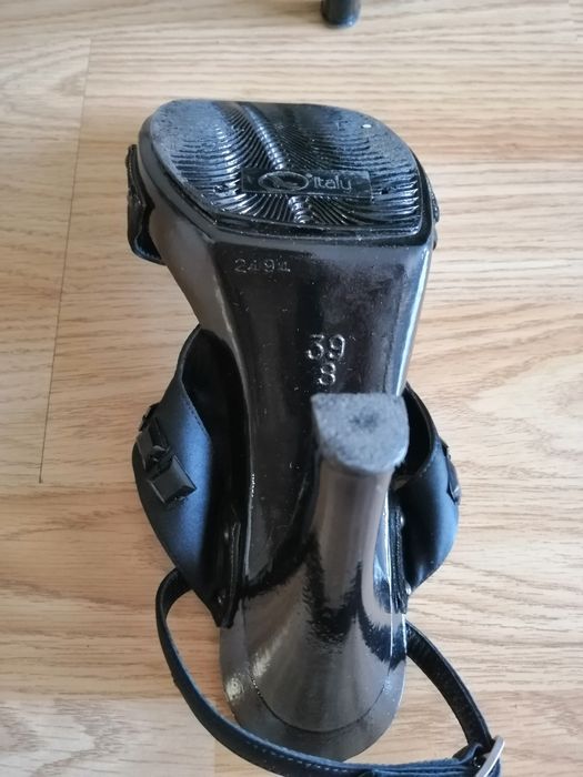 Оригинални дамски сандали LP