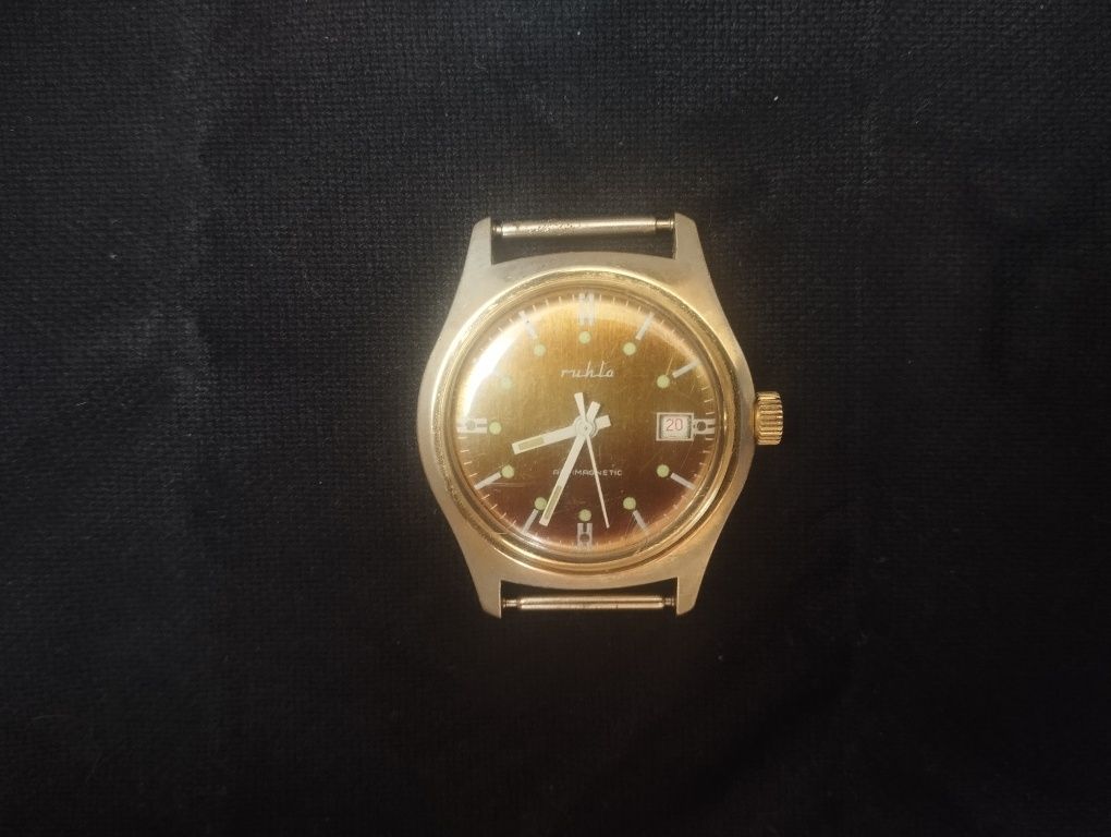 Немски позлатен часовник Ruhla anti-magnetic Made in GDR