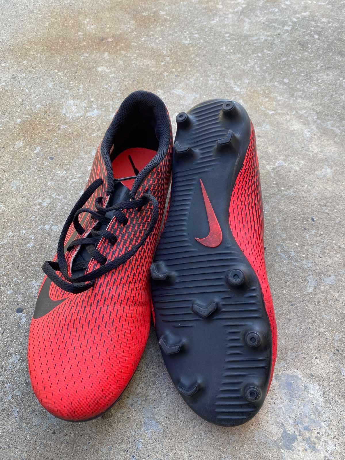 Бутонки Nike 45 номер