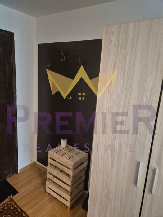 Дава се под наем Едностаен апартамент в Варна, Колхозен пазар - 18 кв.м за 127.5 € - Снимка #3