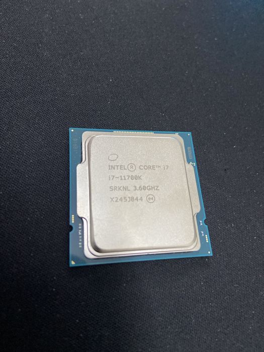 Процессор i7 11700k