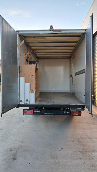 Камион фургон IVECO Daily 35S15