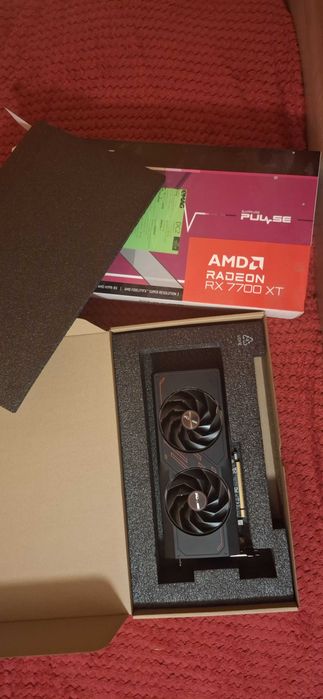 Sapphire Radeon RX 7700 XT Pulse *2 години гаранция