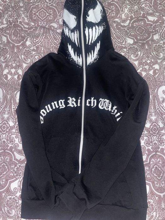 Hanorac 2 piese young rich white