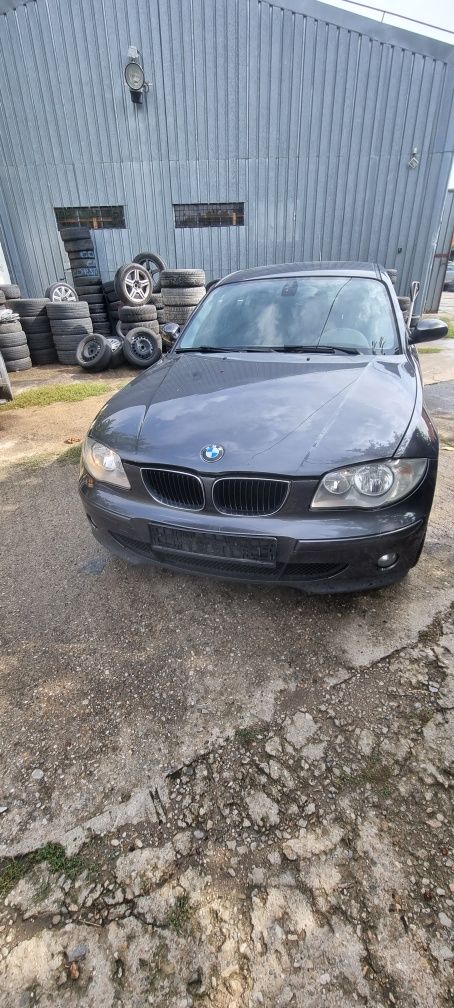 Dezmembrez bmw seria 1 e87 118d m47 122cp