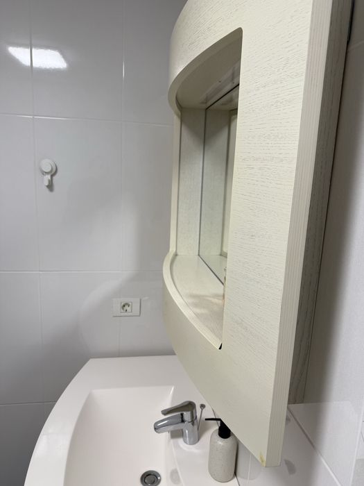 Mobilier baie sertar + chiuveta + oglinda