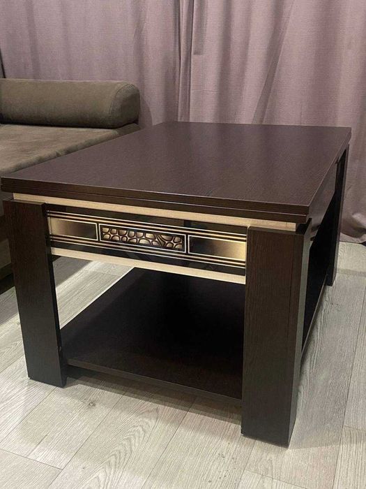 Продам журнальный стол-трансформер