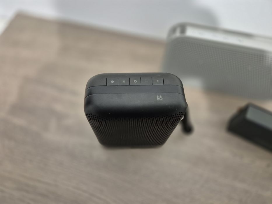 Bang Olufsen Beoplay P6 si A2