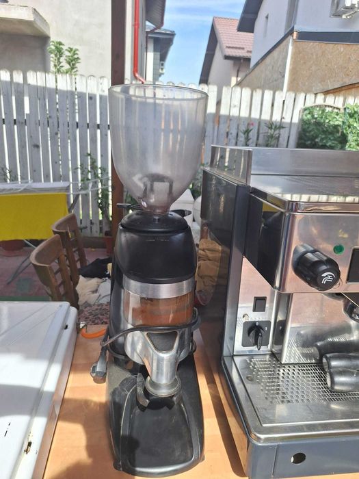 Expressor cu doua grupuri +rasnita