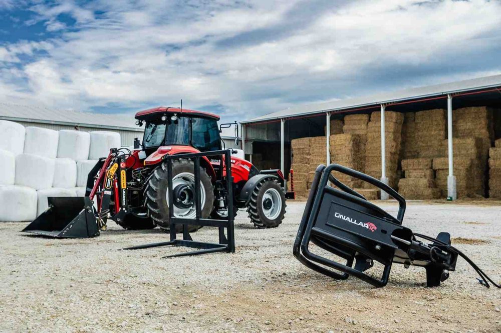 Incarcator pe tiranti 1300 kg 3.5 m pentru tractor 50 - 80 cp | Prof3