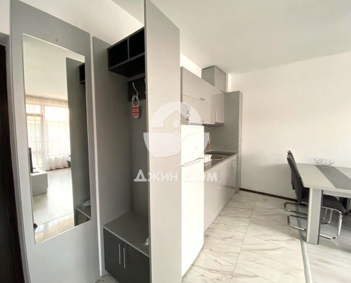 Продава се Двустаен апартамент в Приморско - 60 кв.м за 1634 €/кв.м - Снимка #1