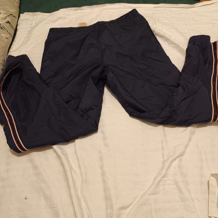 Pantaloni de trening Nike de fâș L