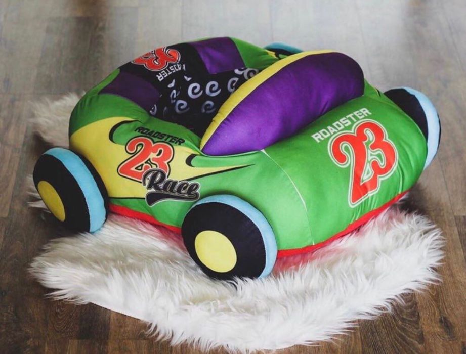 Mașinuța fotoliu perna Bebe de la 4 luni