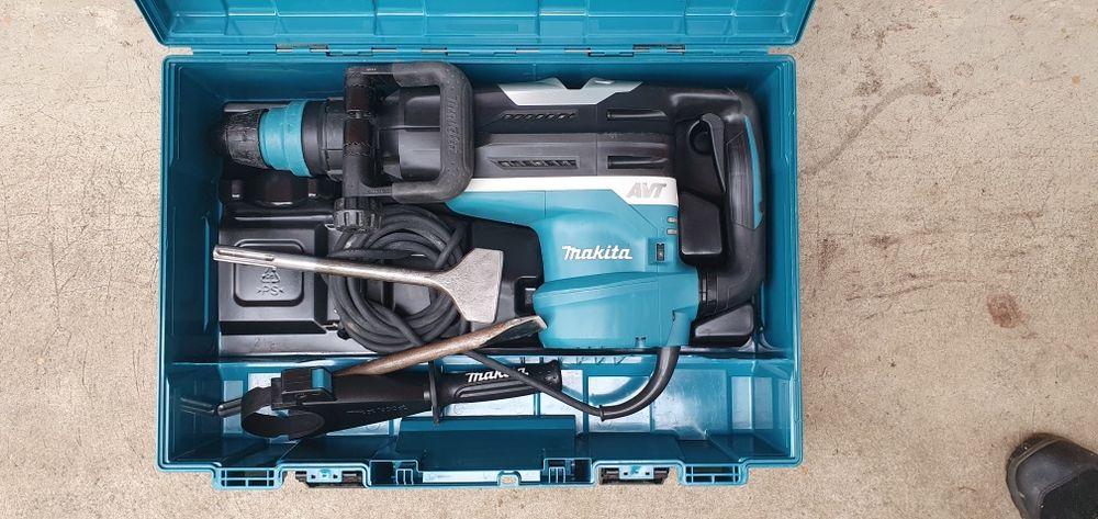 Ciocan demolator Makita profesionala.