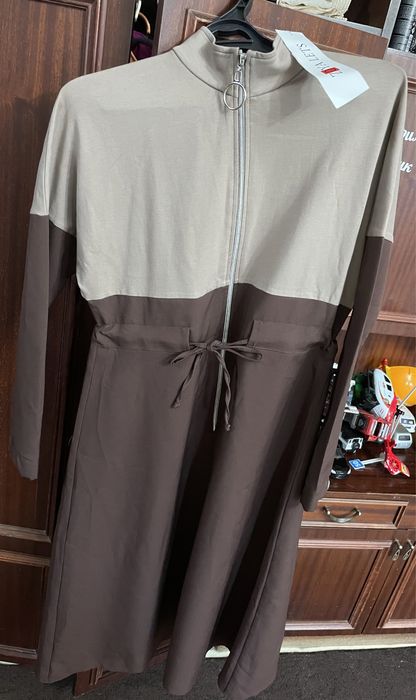 Продам новое платье