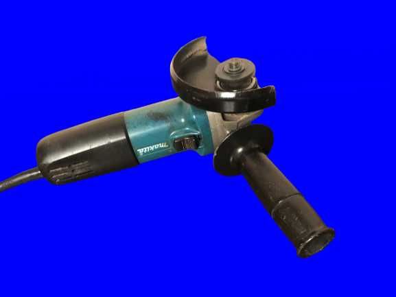 Цена - 140лв. Ъглошлайф Makita - 9555HN JAPAN + Алуминиев куфар Makita