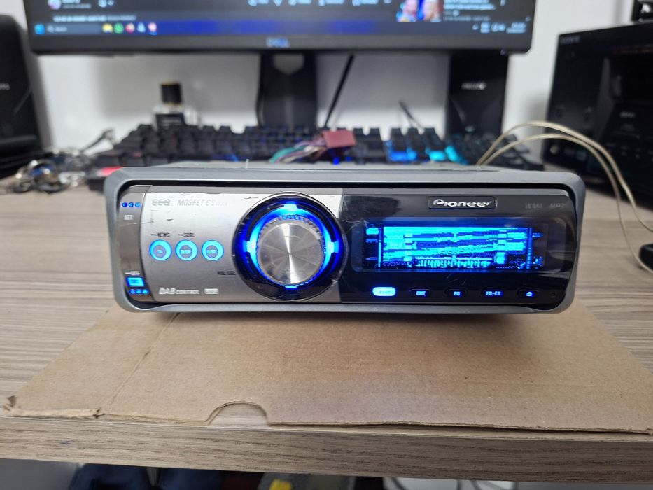 CD player Pioneer DEH P80MP