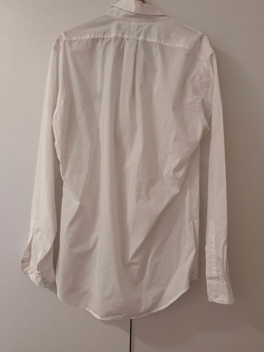 Camasa Ralph Lauren ( nu Tommy Hilfiger, nu Calvin Klein, nu Guess)