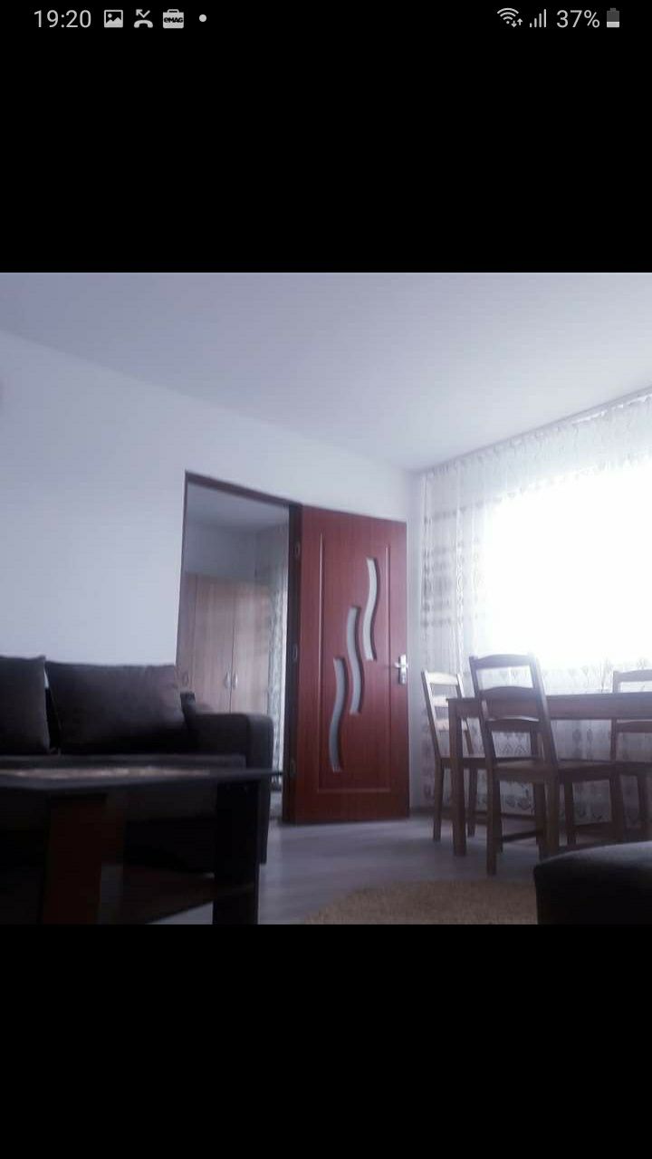 Închiriez apartament 2camere micro 5