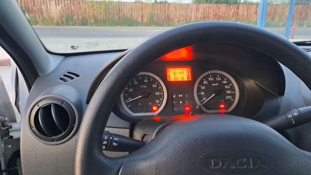 Logan 1,5dci, 121000km,an 2007a