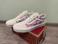 Vans “Old Skool” low