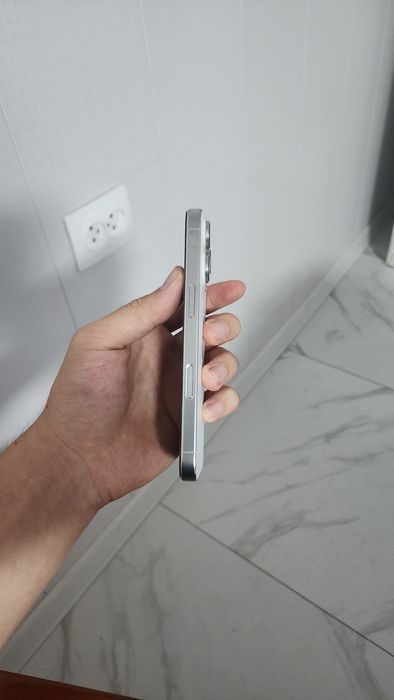 iPhone 16pro 45sikl