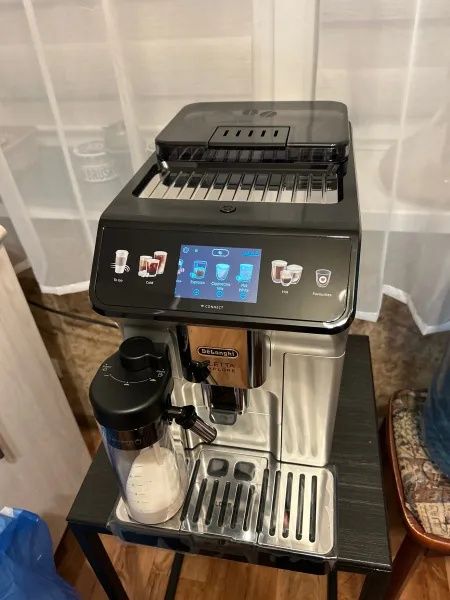 Кофемашина Delonghi ECAM 450.65.S /G
