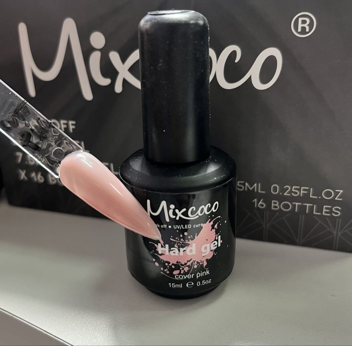 Продавам колекция от гел лакове MİXCOCO Всички са в отлично състояние.