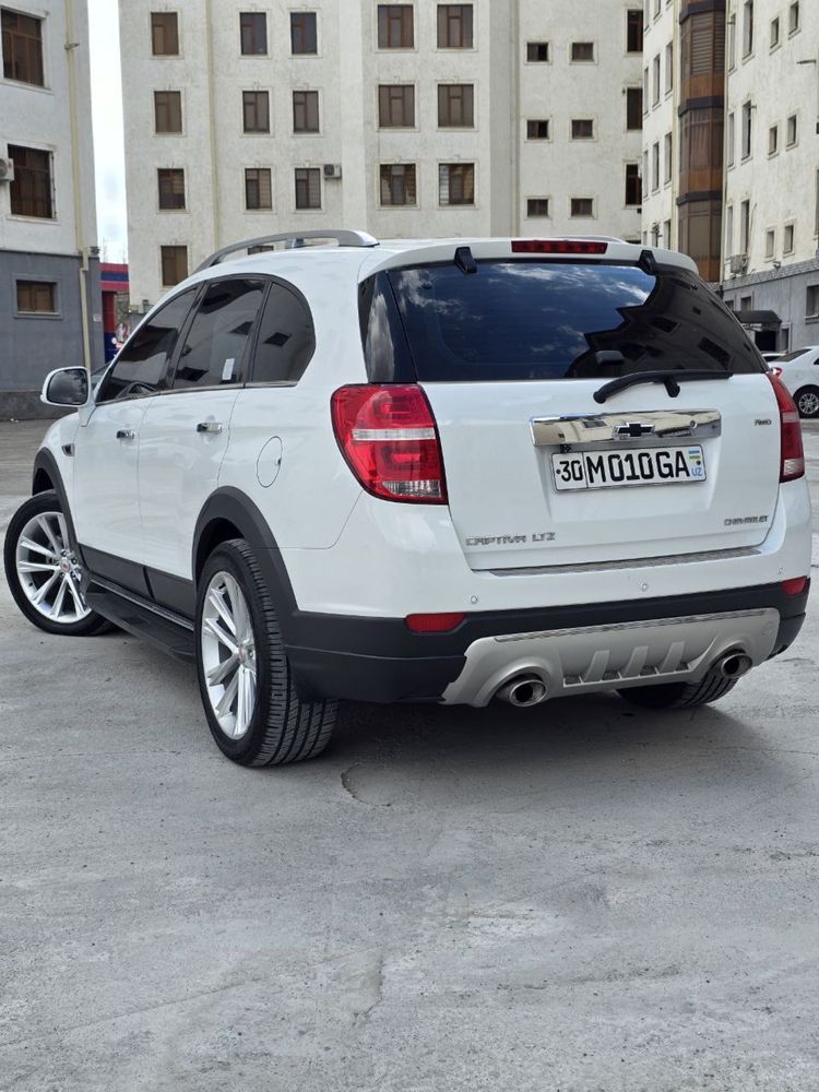 Chevrolet Captiva 2/3