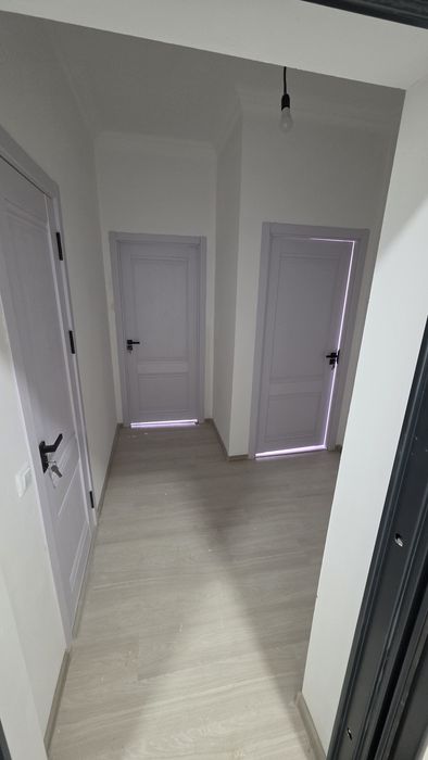 Kvartira sotiladi 43.65 kv