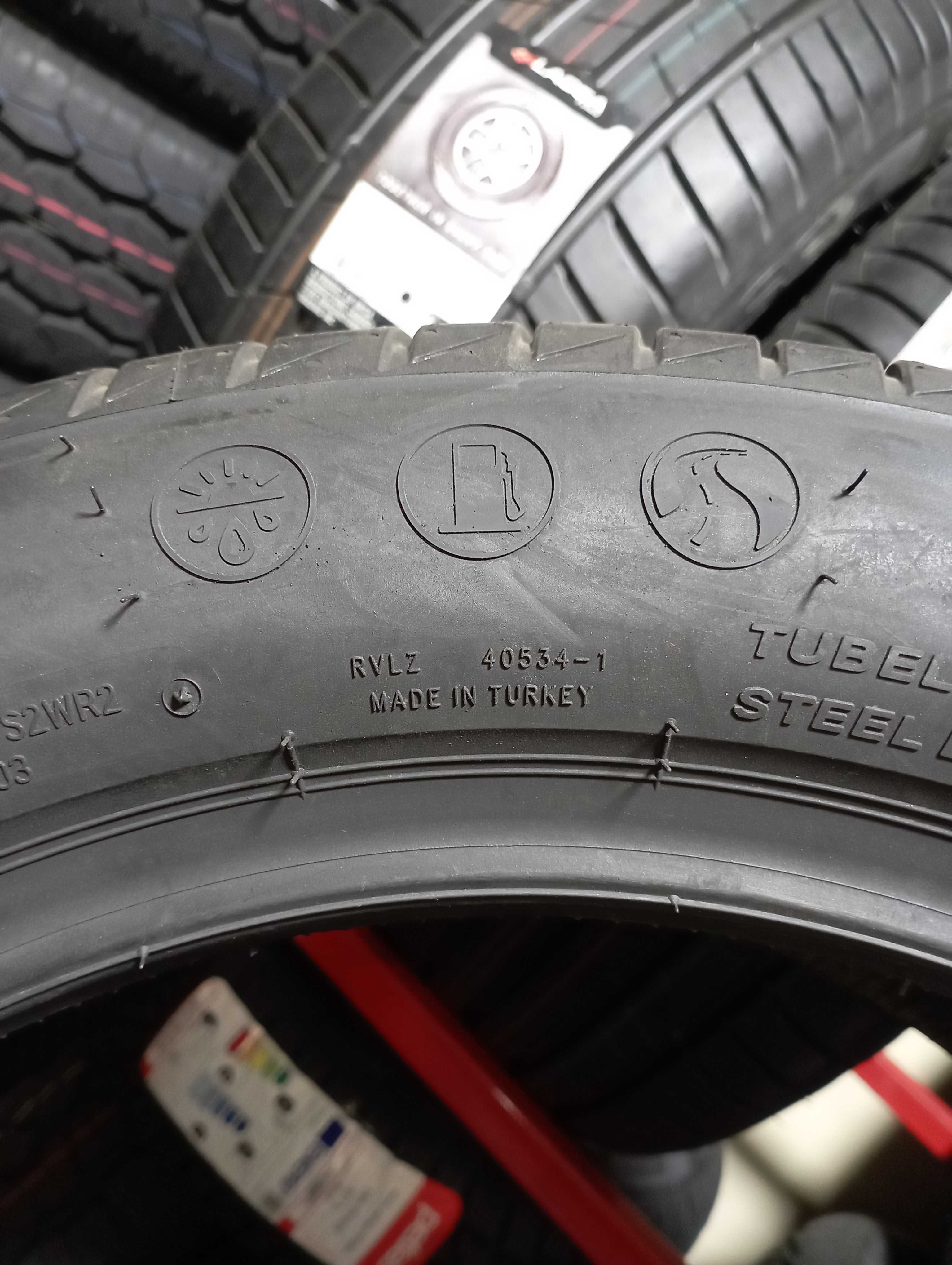 Lassa Revola 215/55 r17
