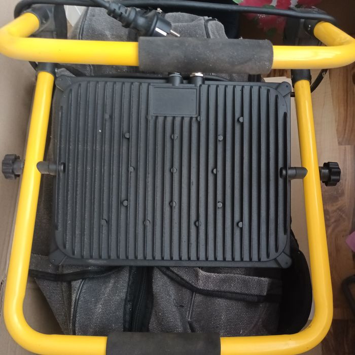 Reflector de vanzare