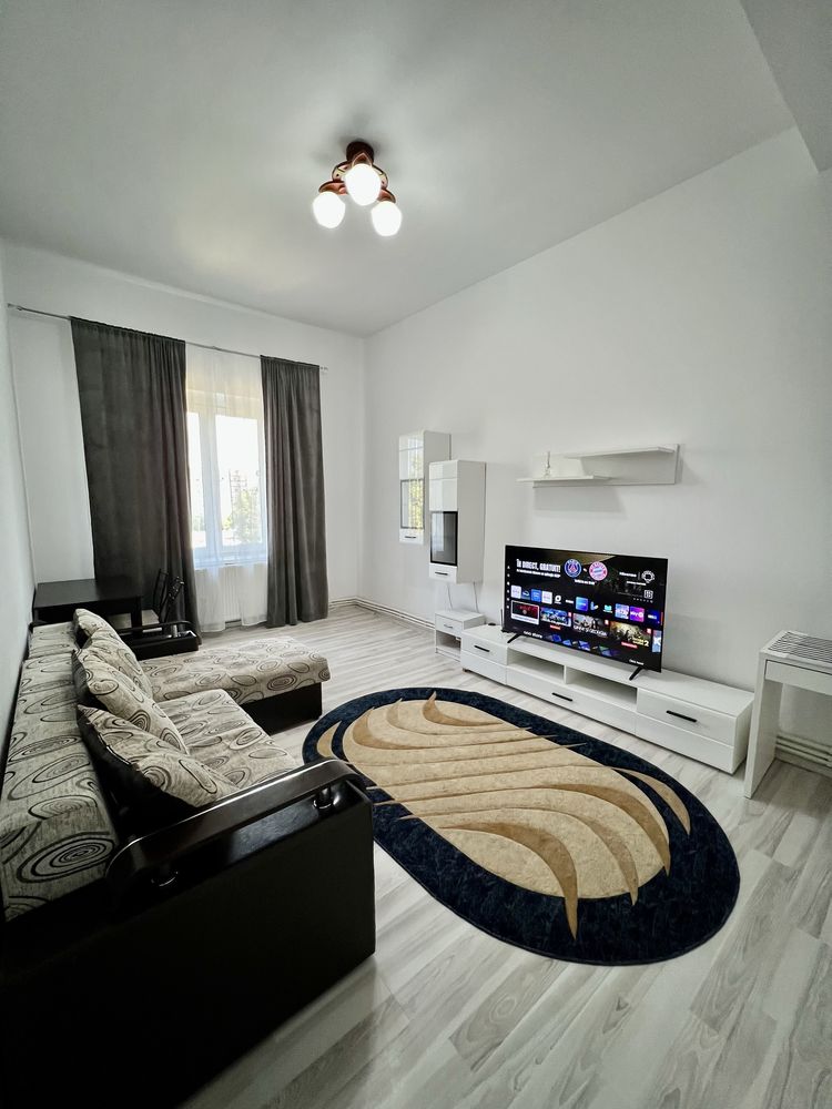 Inchiriere Apartament 2 camere Centru - Fata pe Valuri (Nespalata)