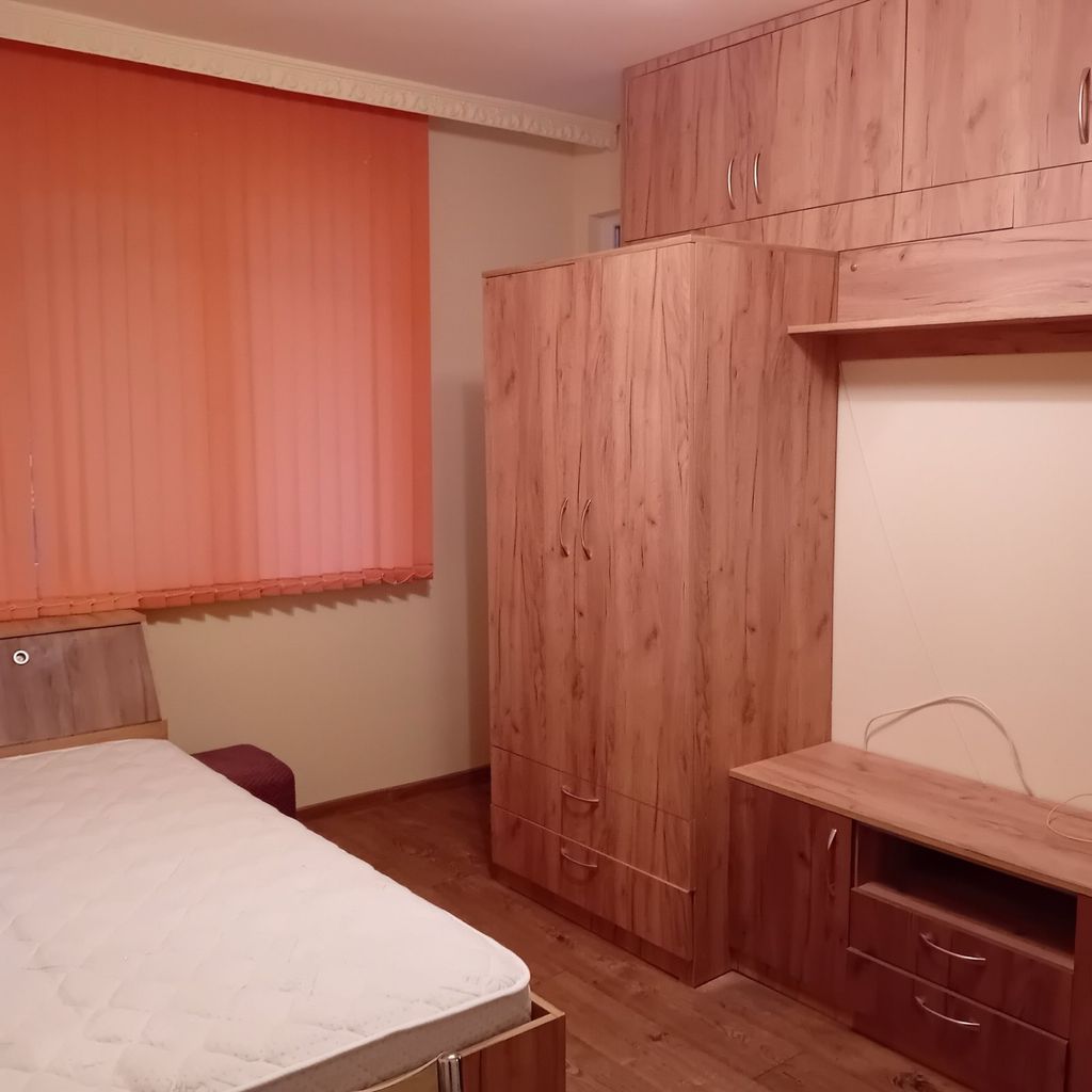 Дава се под наем Едностаен апартамент в Димитровград - 35 кв.м за 178.5 € - Снимка #1