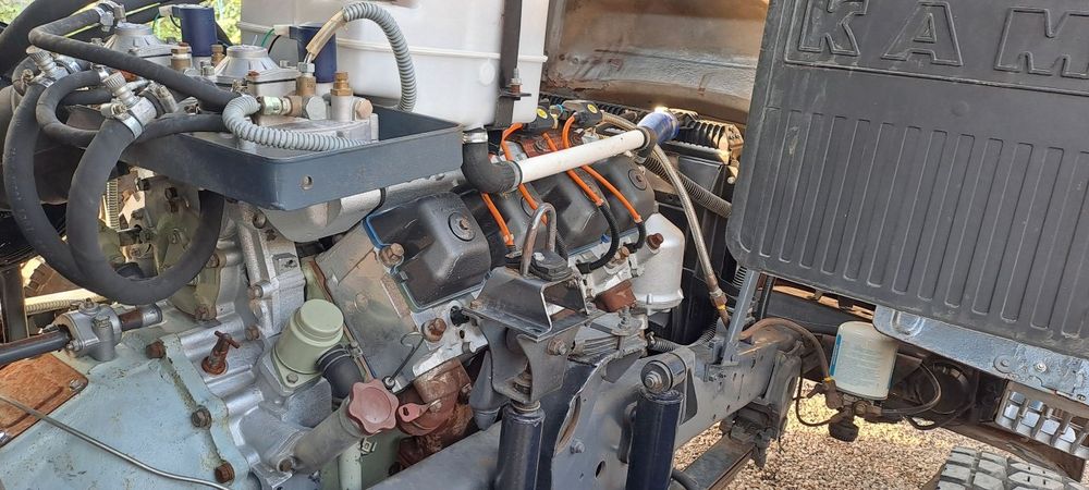 kamaz samasval sotiladi